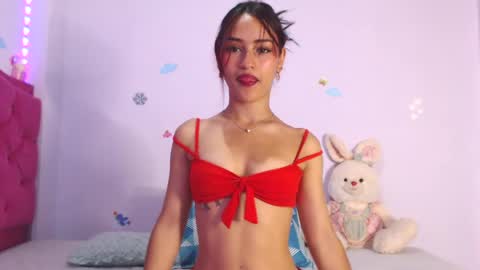 Snapshot of mariagills chatting on 05.01.26 Giselle Mara online show from 05.01.26