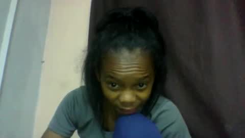 Snapshot of mariah642217 chatting on 05.15.26 mariah642217 online show from 05.15.26