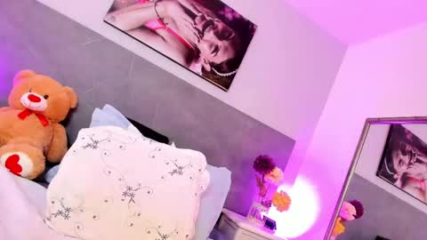 Snapshot of mariajo_sex_ chatting on 04.24.26 MARIAJO Dont forget that Mariajosexy20 online show from 04.24.26