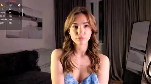 Snapshot of mariamcreedon chatting on 04.18.26 My name is Molly this is my first day online show from 04.18.26