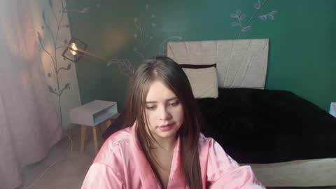 Snapshot of mariamcute_ chatting on 02.21.25 M A R I A N A online show from 02.21.25
