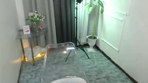 Snapshot of mariamercedesxxx chatting on 02.24.25 maria online show from 02.24.25