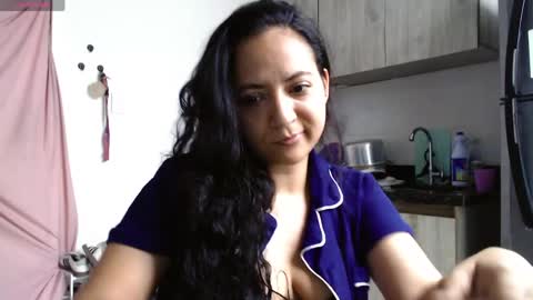 Snapshot of mariamualata chatting on 05.02.26 mariamualata online show from 05.02.26