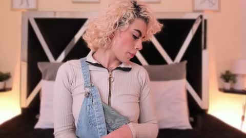 Marian online show from 09.17.25