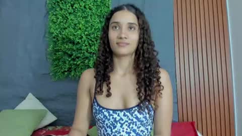 Marian online show from 03.11.25