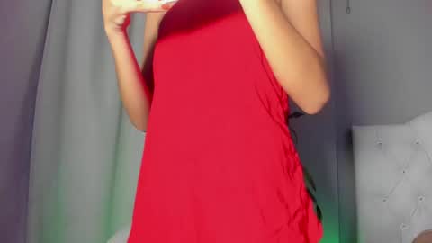 Snapshot of marian_skinny chatting on 12.13.24 Marian online show from 12.13.24