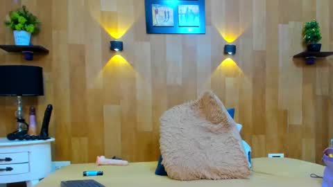 Mariana Angel online show from 02.09.25