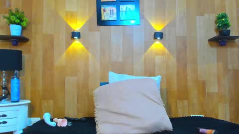 Mariana Angel online show from 03.09.25