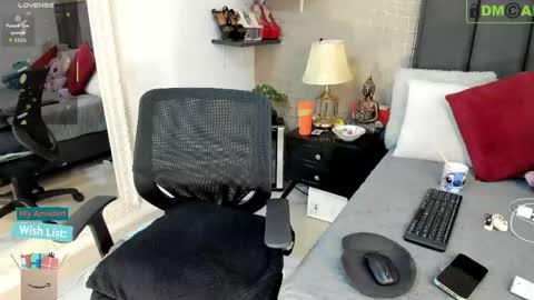 Mar y online show from 04.17.26