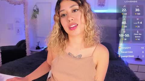 Mariana online show from 12.29.24