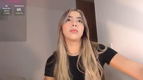 Mariana online show from 10.21.25