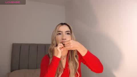 Mariana online show from 02.06.26