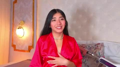 Snapshot of mariana_kalo chatting on 05.17.26 Mariana online show from 05.17.26