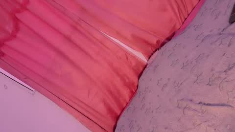 Snapshot of mariana_ofc chatting on 11.13.25 Mariana online show from 11.13.25