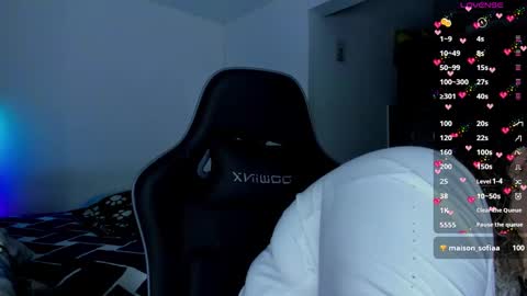   Independent Model online show from 02.10.25