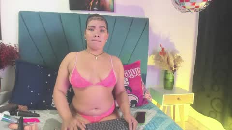 Snapshot of mariana_star1 chatting on 06.04.26 mariana_star1 online show from 06.04.26