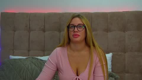 Maria online show from 02.04.25