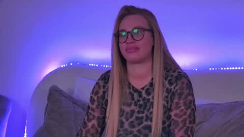 Maria online show from 02.11.25