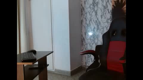 Snapshot of mariani_smith chatting on 09.09.25 Mariani online show from 09.09.25