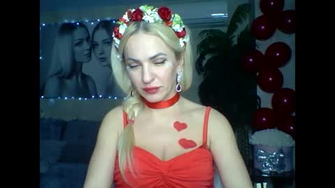 Snapshot of marianna1977 chatting on 02.14.25 marianna1977 online show from 02.14.25