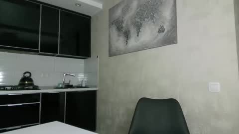 Snapshot of marianna1977 chatting on 09.16.25 marianna1977 online show from 09.16.25