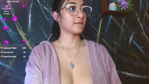 Snapshot of mariannagp chatting on 01.28.25 Marian online show from 01.28.25