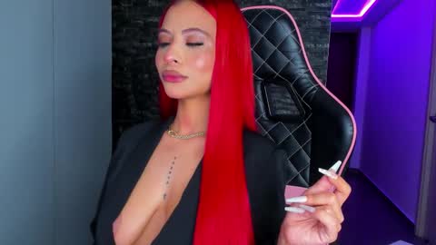 M A R I A N E online show from 09.21.25