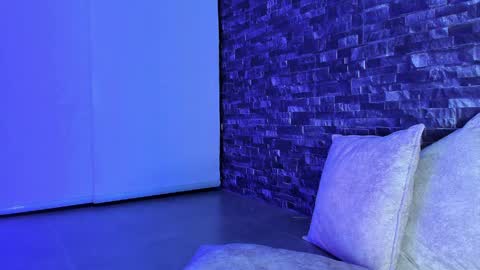 M A R I A N E online show from 04.07.26