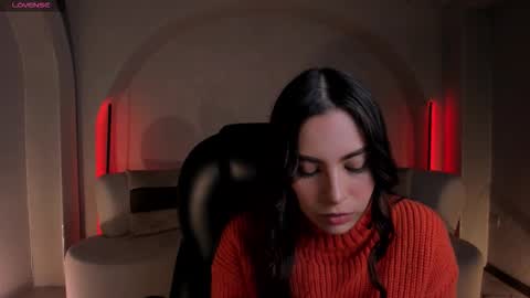 Snapshot of mariannelane1 chatting on 11.27.25 Marianne online show from 11.27.25