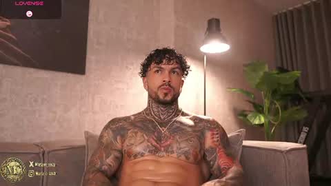 Snapshot of mariano_costa chatting on 07.16.26 Mariano Costa online show from 07.16.26