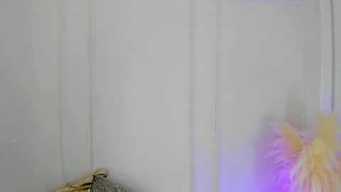 Maria Pettit online show from 12.18.25