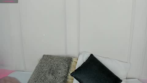 Maria Pettit online show from 02.25.26