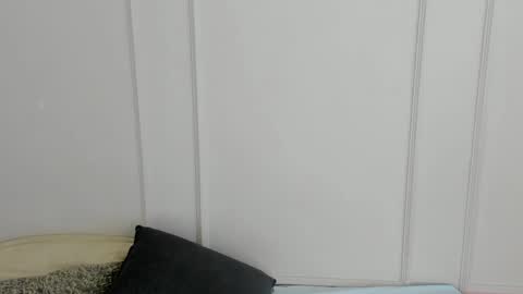 Maria Pettit online show from 04.07.26