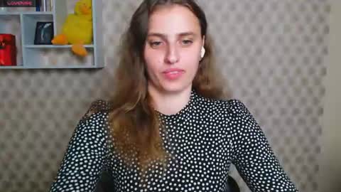 Snapshot of mariatess_ chatting on 07.08.26 Mariia online show from 07.08.26