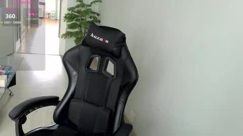 Snapshot of maribor5879 chatting on 04.21.26 maribor5879 online show from 04.21.26