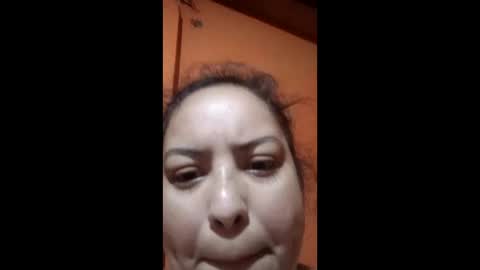 Snapshot of maricxl78 chatting on 12.18.25 maricxl78 online show from 12.18.25