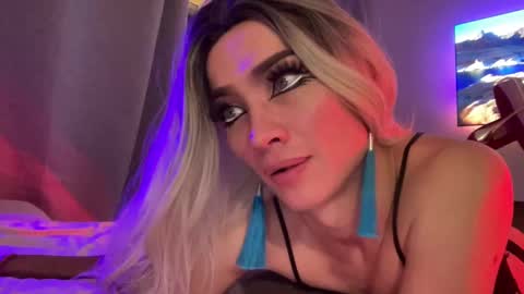 Mari online show from 12.16.24