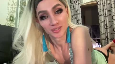 Mari online show from 02.26.25