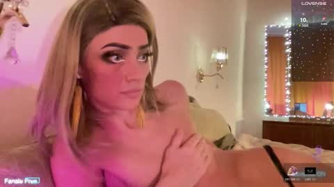 Mari online show from 12.04.25