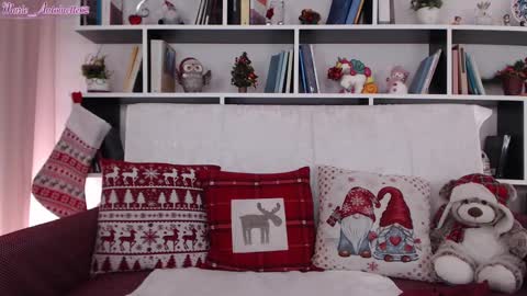 Snapshot of marie_antoinette62 chatting on 01.03.25 Maria online show from 01.03.25