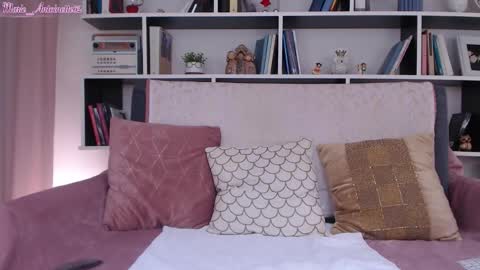 Snapshot of marie_antoinette62 chatting on 09.15.25 Maria online show from 09.15.25