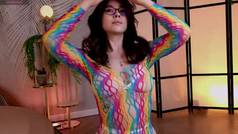 Marie LEAVE YOUR  WITH ME online show from 04.12.26