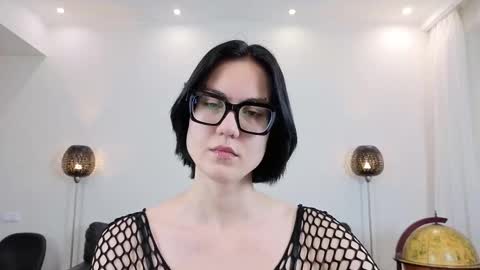 Marie Fitch online show from 01.07.26