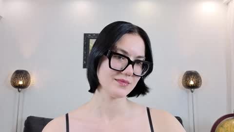 Marie Fitch online show from 01.15.26