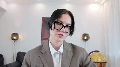 Snapshot of marie_fitch chatting on 04.30.26 Marie Fitch online show from 04.30.26