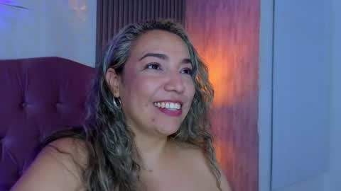Snapshot of marie_hss chatting on 04.18.26 marie_hss online show from 04.18.26