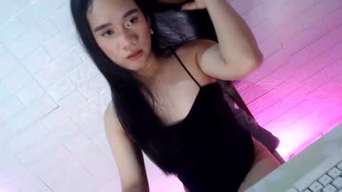 yourdreamgirl  MARIE  online show from 06.16.26