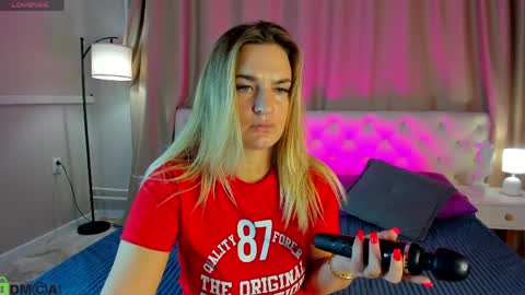 Mariel online show from 04.03.26