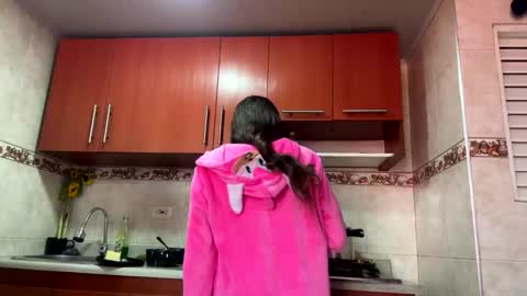 Snapshot of mariel_sins21 chatting on 01.05.25 Mariie online show from 01.05.25