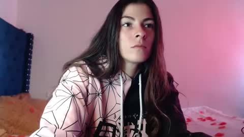 Snapshot of mariel_sins21 chatting on 03.01.25 Mariie online show from 03.01.25